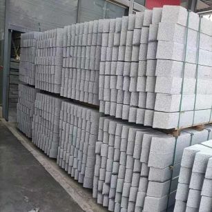 芝麻白树围石 树池