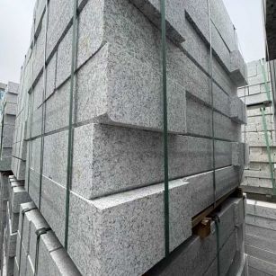 芝麻白路牙石 马路牙子