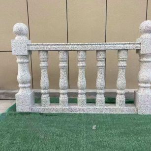 芝麻白阳台栏杆 花岗岩栏杆