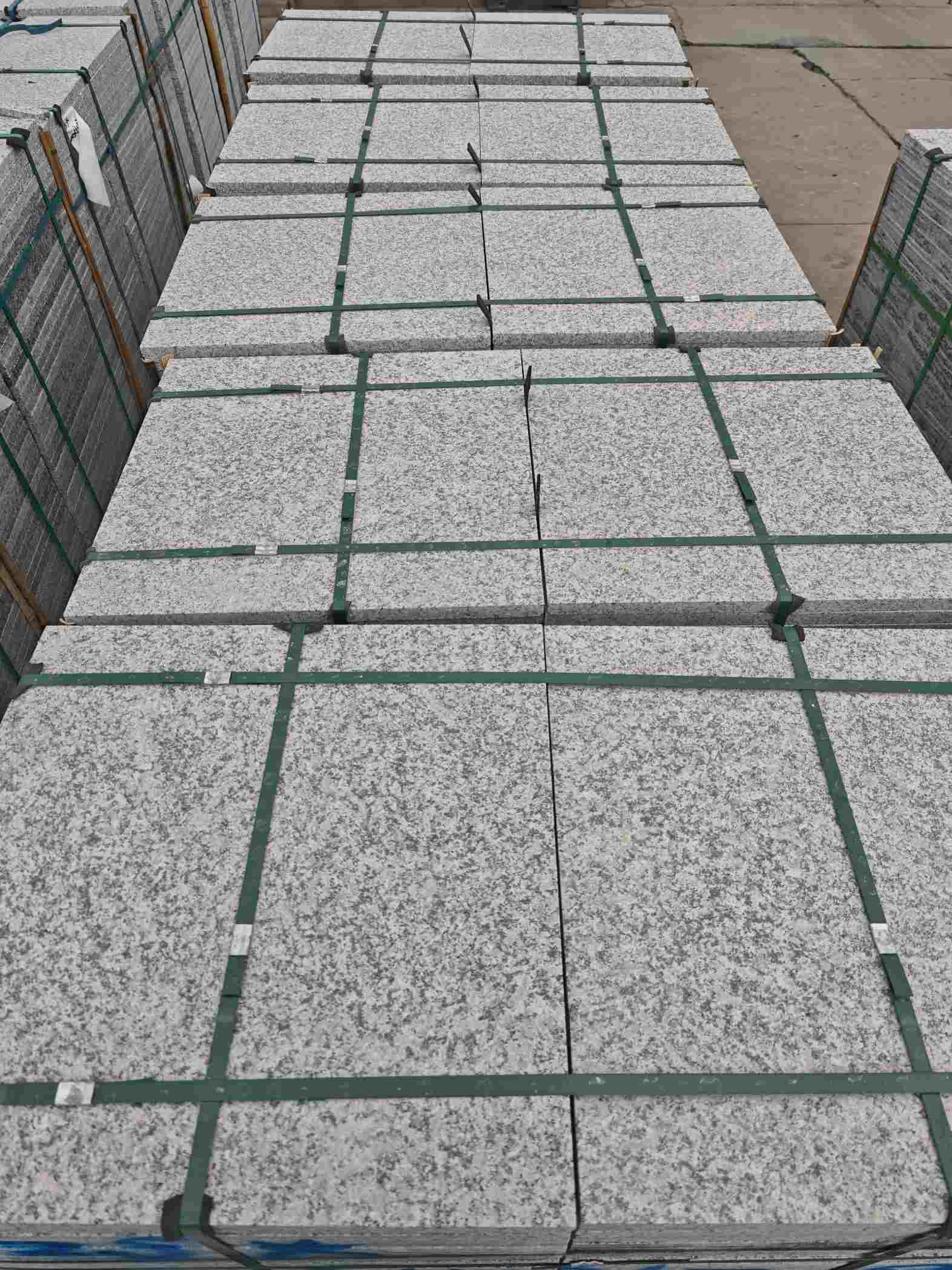 芝麻白大花地铺