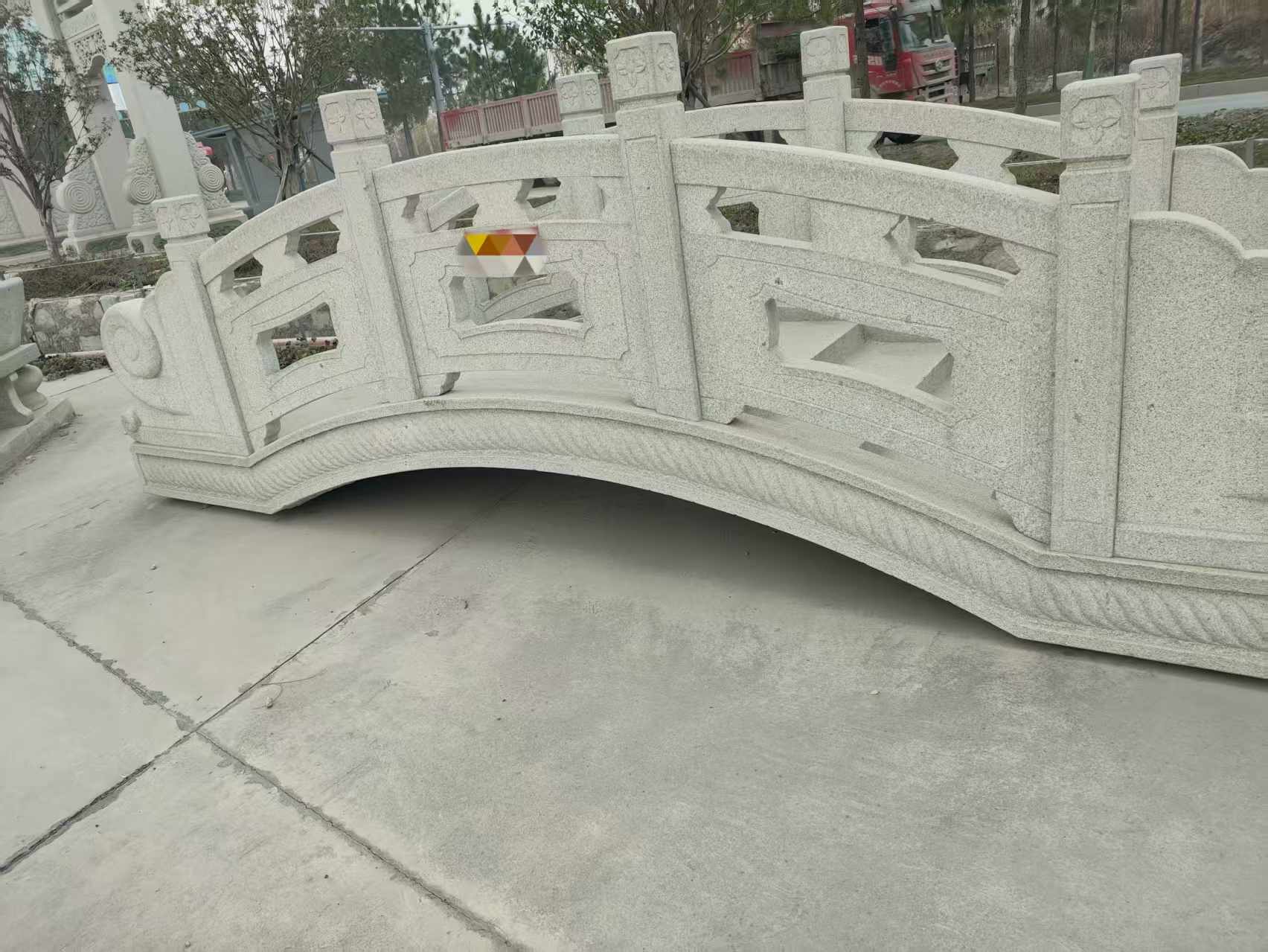 芝麻白拱桥，石桥