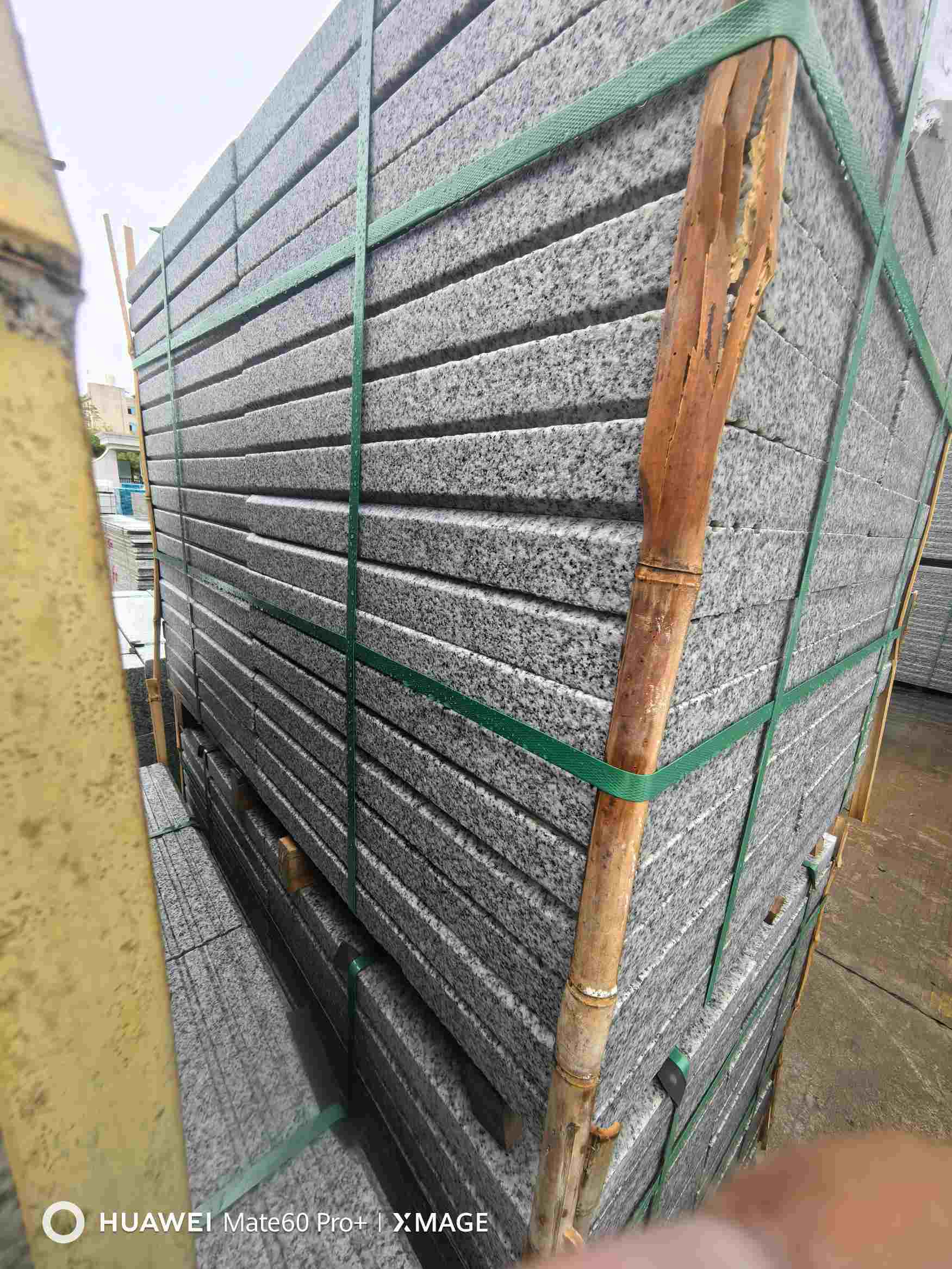 芝麻白楼梯踏步室外