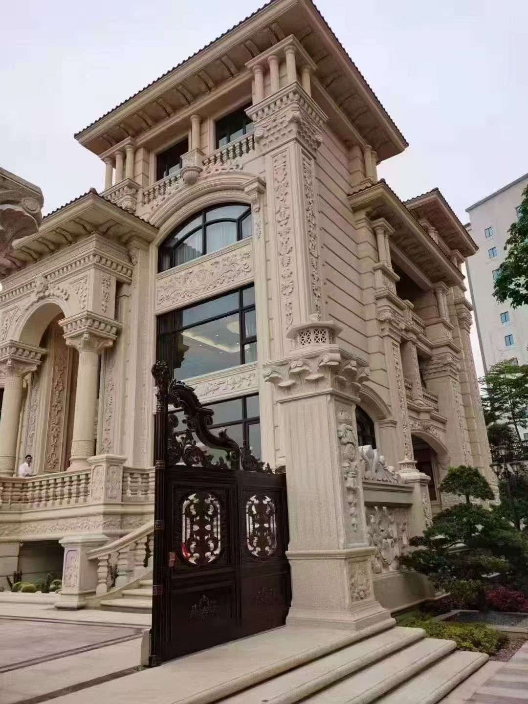 黄金麻别墅外墙异形定制